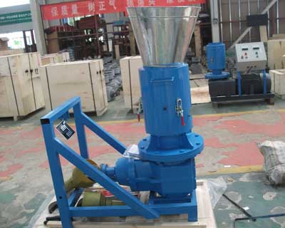 200 PTO pellet machine