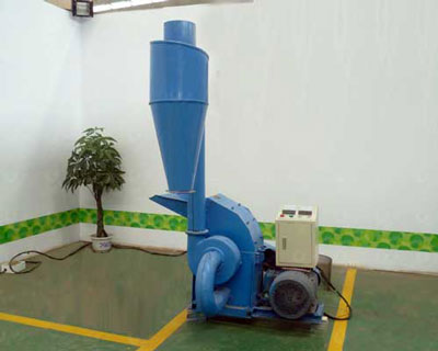TFS420 hammer mill with electric engine
