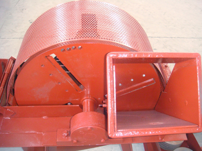 feed port of disc chipper